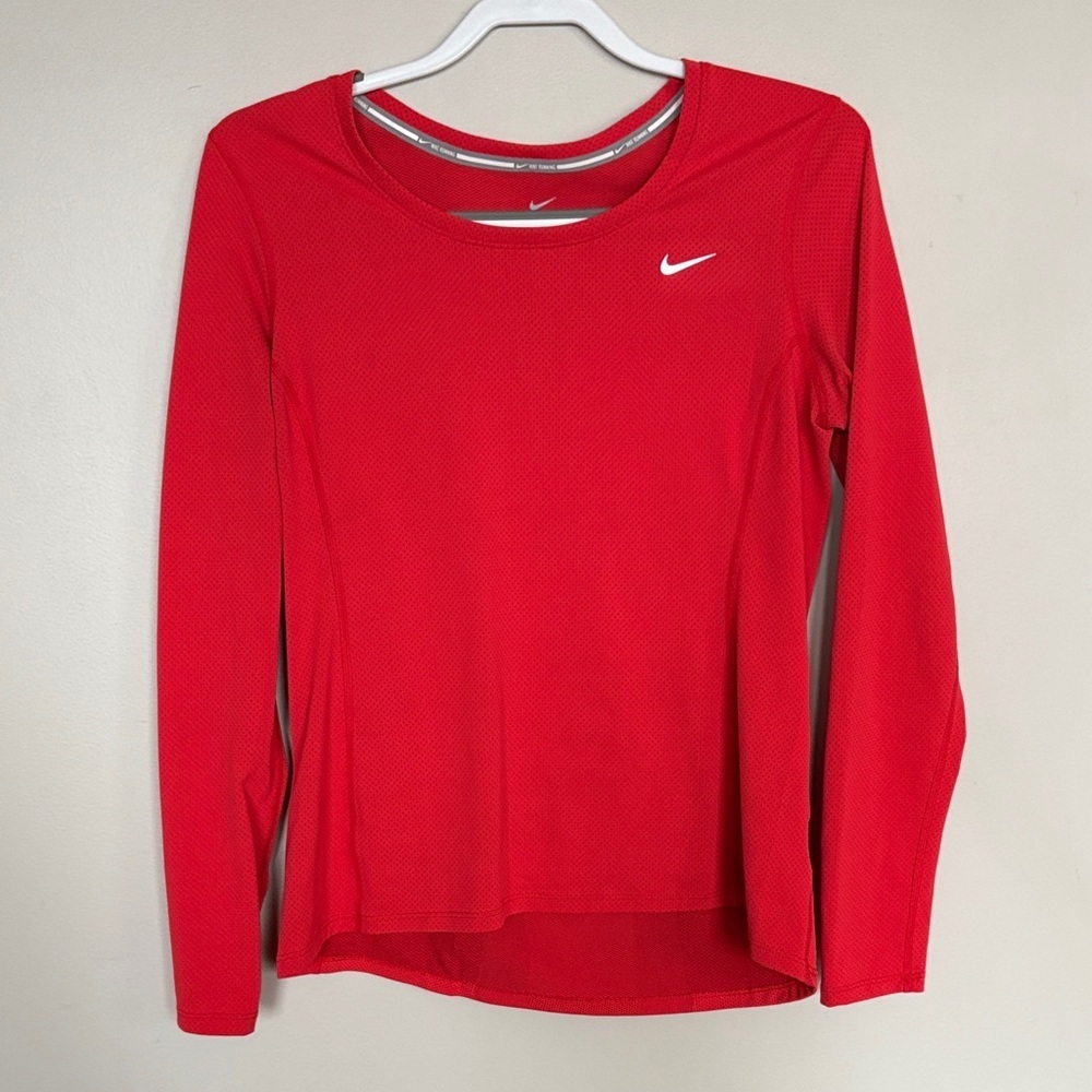Nike Dri-FIT Women’s Running Long Sleeve Red Mesh Top Size M
